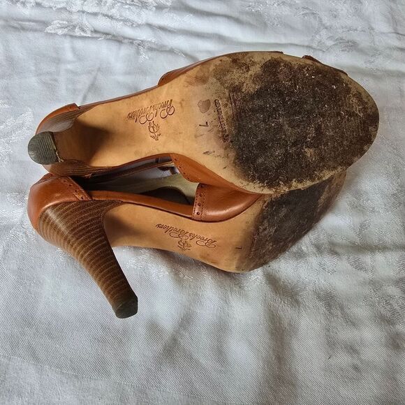 Brioks Brothers Womens Genuine Leathe High Heels Open Toe Size 7 - Picture 7 of 11